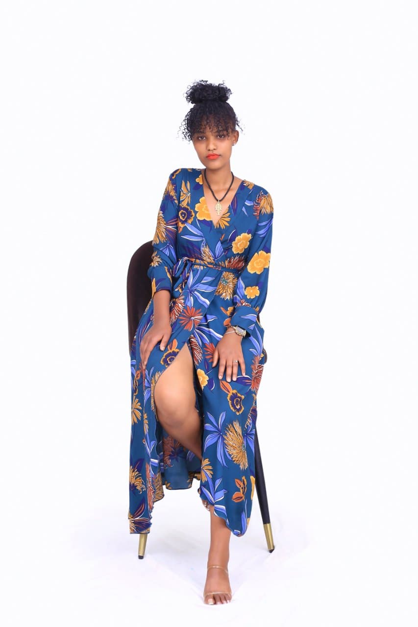 Noah Marketing & Promotion Casting Model Pina